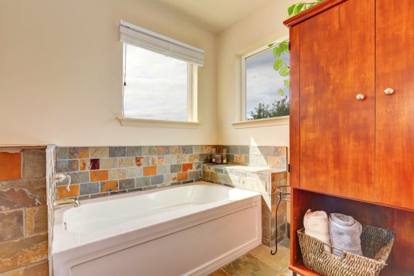 Des Moines Bathtub Refinishing